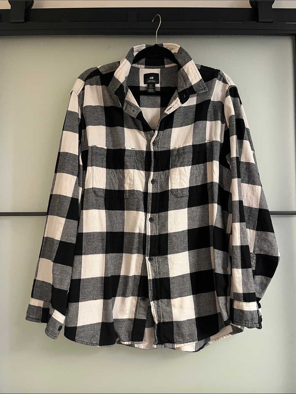 H&M Black and White Buffalo Check Button-Down Shirt